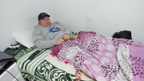 Snapshot of fuckynations chatting on 11/22/25, 01:54 Fuckdirtymen online show from 11/22/25, 01:54