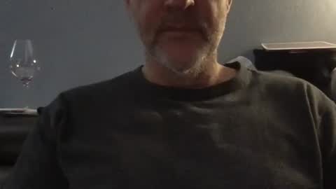 Snapshot of fuertecock chatting on 12/22/24, 05:34 Gregorio online show from 12/22/24, 05:34