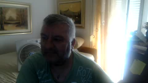 Snapshot of fukingcrazy chatting on 06/22/26, 09:17 fukingcrazy online show from 06/22/26, 09:17