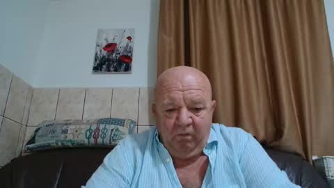 Snapshot of fullballs6 chatting on 12/06/24, 03:08 fullballs6 online show from 12/06/24, 03:08