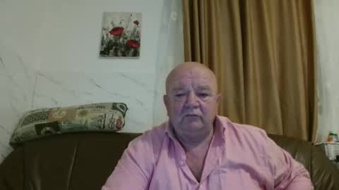 Snapshot of fullballs6 chatting on 11/28/25, 03:09 fullballs6 online show from 11/28/25, 03:09