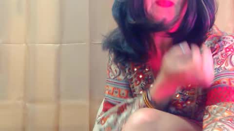 Snapshot of fun4tips chatting on 10/06/25, 01:58 Fun4Tips online show from 10/06/25, 01:58