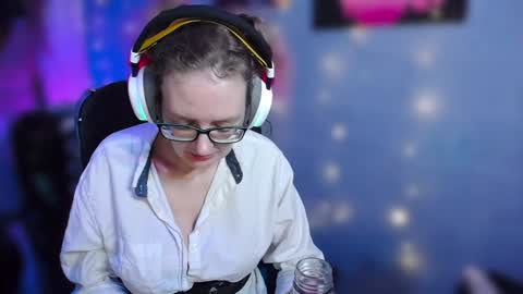 Snapshot of funafterdark13 chatting on 12/13/24, 02:05 Princess Nellie Captain Simon online show from 12/13/24, 02:05