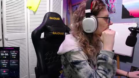 Snapshot of funafterdark13 chatting on 09/18/25, 12:34 Princess Nellie Captain Simon online show from 09/18/25, 12:34