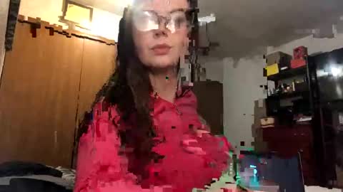 Snapshot of funflirt97 chatting on 01/10/25, 04:12 Linnys Palace online show from 01/10/25, 04:12