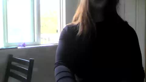 Snapshot of funflirt97 chatting on 10/11/25, 07:45 Linnys Palace online show from 10/11/25, 07:45