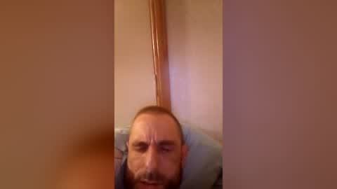 Snapshot of funinbed607918 chatting on 06/17/26, 08:50 funinbed607918 online show from 06/17/26, 08:50