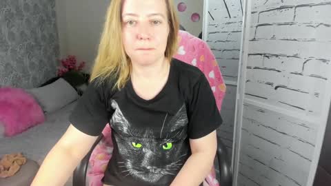 Snapshot of funny_bunny4 chatting on 12/06/24, 07:56 funny_bunny4 online show from 12/06/24, 07:56