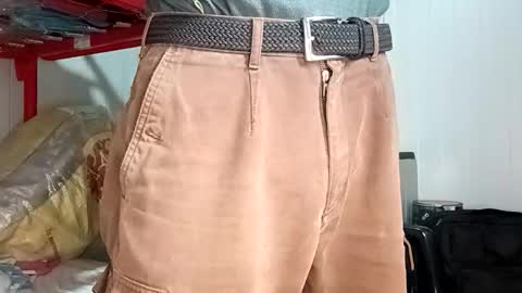 Snapshot of funny_quarantine chatting on 12/19/25, 10:44 Italian men online show from 12/19/25, 10:44