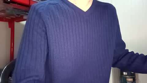 Italian men online show from 01/18/26, 07:34