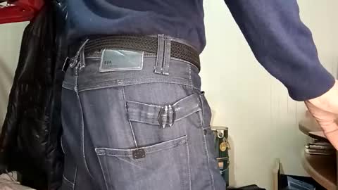 Italian men online show from 02/27/26, 10:04