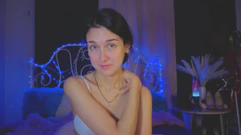 Tiffany online show from 09/20/25, 01:28