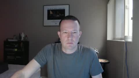 Snapshot of funplaytimesayhello chatting on 01/04/25, 10:34 Hello online show from 01/04/25, 10:34