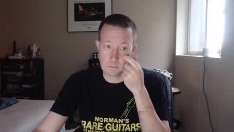 Snapshot of funplaytimesayhello chatting on 12/20/25, 10:17 Hello online show from 12/20/25, 10:17