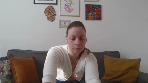 Snapshot of funservice chatting on 12/18/24, 08:20 funservice online show from 12/18/24, 08:20