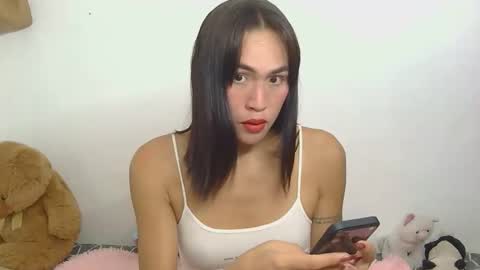 LIL LEE online show from 02/25/26, 02:43