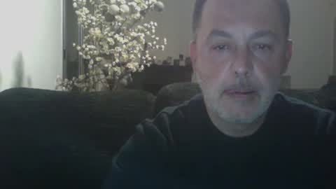 Snapshot of futbolin95 chatting on 12/25/24, 05:05 futbolin95 online show from 12/25/24, 05:05