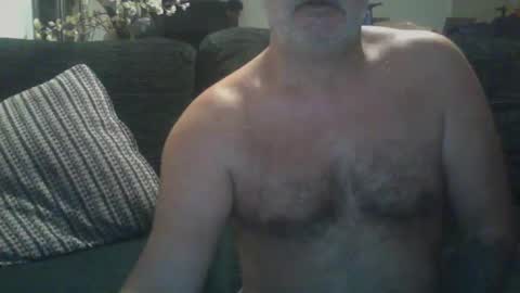Snapshot of futbolin95 chatting on 12/30/24, 12:00 futbolin95 online show from 12/30/24, 12:00