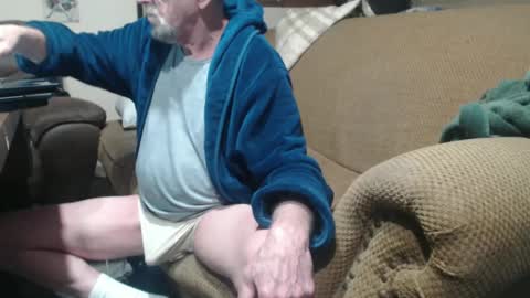 Snapshot of futch1050 chatting on 12/03/24, 08:17 Futch1950 online show from 12/03/24, 08:17