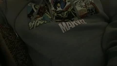 fuzitzu2 online show from 12/04/25, 07:11