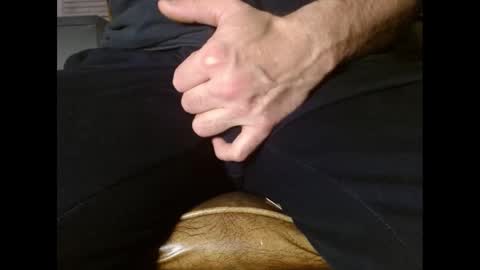 Snapshot of fuzzyblues chatting on 01/13/25, 08:58 Fuzzy Blues online show from 01/13/25, 08:58