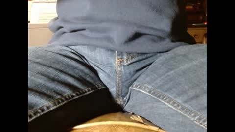 Snapshot of fuzzyblues chatting on 02/21/26, 08:54 Fuzzy Blues online show from 02/21/26, 08:54