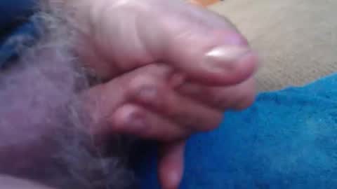 Snapshot of fuzzzman chatting on 03/14/26, 04:29 Mark online show from 03/14/26, 04:29