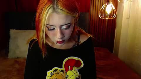 FIRE AND FOX online show from 03/08/26, 08:34