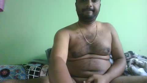 Snapshot of g0lu_ chatting on 10/21/25, 03:18 Nunnu online show from 10/21/25, 03:18