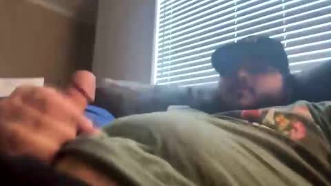 g0nz03 online show from 12/14/24, 08:08