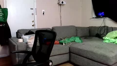 Snapshot of g__host chatting on 10/12/25, 09:25 Jax online show from 10/12/25, 09:25