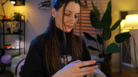 G online show from 11/28/25, 06:54