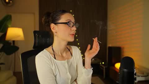 G online show from 12/20/25, 06:59