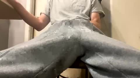 ga_james27 online show from 04/20/26, 04:04