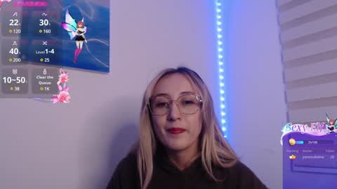 Snapshot of gabb_rioss chatting on 12/12/24, 12:38 Gabriela online show from 12/12/24, 12:38