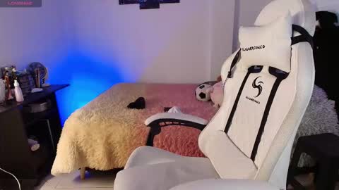 gabbie_kook online show from 12/04/25, 06:38