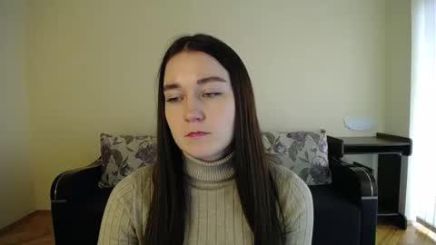 Snapshot of gabby_di chatting on 12/11/24, 12:12 Jaklin online show from 12/11/24, 12:12