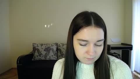 Snapshot of gabby_di chatting on 12/13/24, 12:39 Jaklin online show from 12/13/24, 12:39