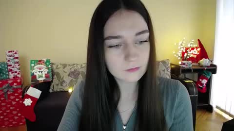 Snapshot of gabby_di chatting on 01/03/25, 08:54 Jaklin online show from 01/03/25, 08:54