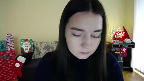 Snapshot of gabby_di chatting on 01/08/25, 08:38 Jaklin online show from 01/08/25, 08:38