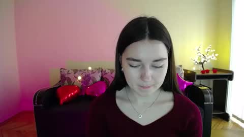 Snapshot of gabby_di chatting on 03/01/25, 08:56 Jaklin online show from 03/01/25, 08:56