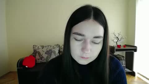 Jaklin online show from 11/28/25, 09:34