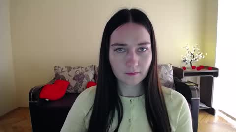 Jaklin online show from 04/25/26, 08:17