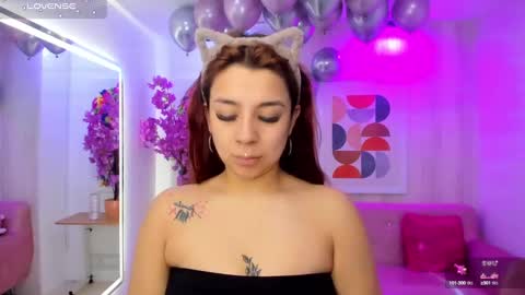 Snapshot of gabby_evanns chatting on 09/16/25, 12:06 gabby_evanns online show from 09/16/25, 12:06