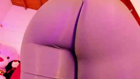 G A B R I E L A   online show from 05/27/26, 12:51