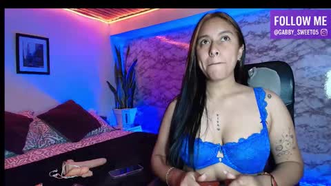 Snapshot of gabby_sweet5 chatting on 11/10/25, 05:50 Gabby Sweet online show from 11/10/25, 05:50