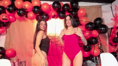 Snapshot of gabee7_ chatting on 10/16/25, 02:40 NEW ACCOUNT Gabriella online show from 10/16/25, 02:40