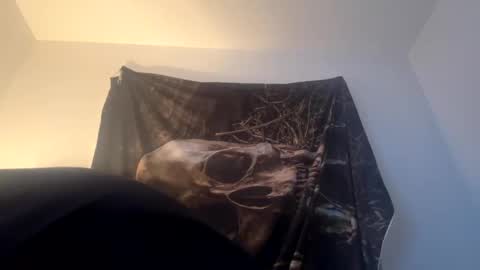 yeeah online show from 01/01/25, 11:49