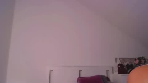 Snapshot of gabi_carter chatting on 02/18/25, 06:59 GabiCarter online show from 02/18/25, 06:59