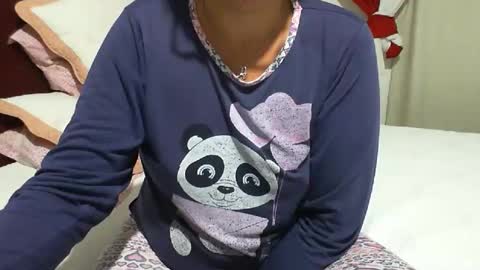 gaby  layla online show from 05/08/26, 06:13
